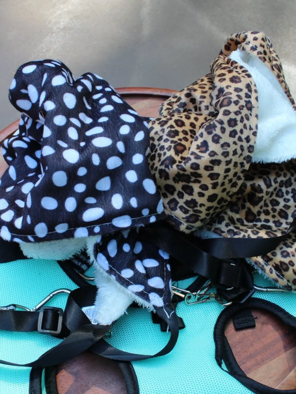 TESON Pet Grooming Hammock Set - Mint Green & Animal Prints - Size medium